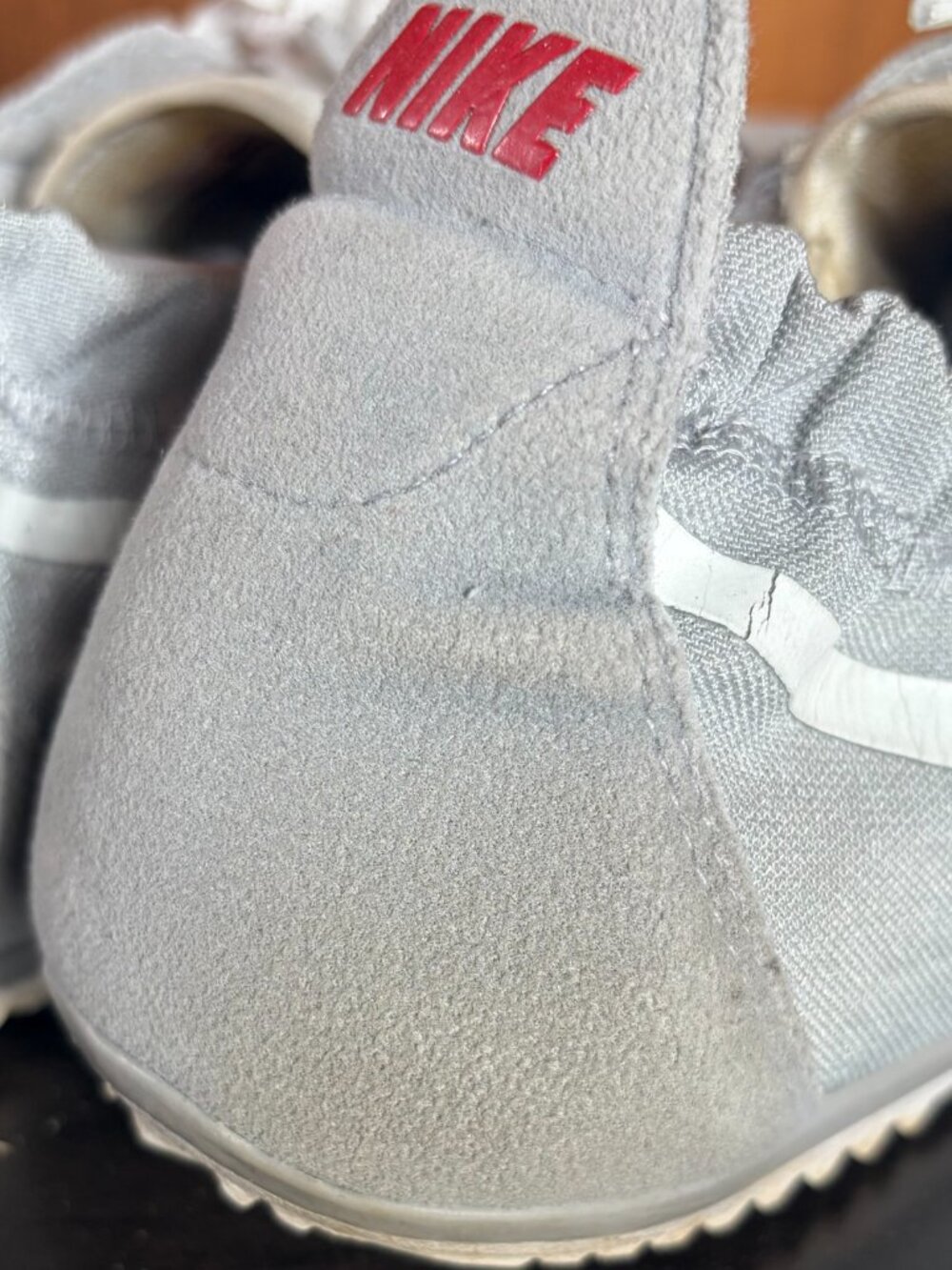 Nike Womens Tenkay Low Medium Grey/White Sz 11 - 429886-200 - Picture 7 of 10